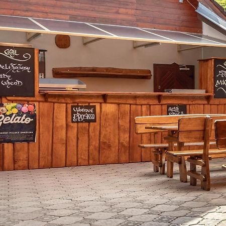 Horsky Hotel Rajska Bouda Malenovice  Luaran gambar