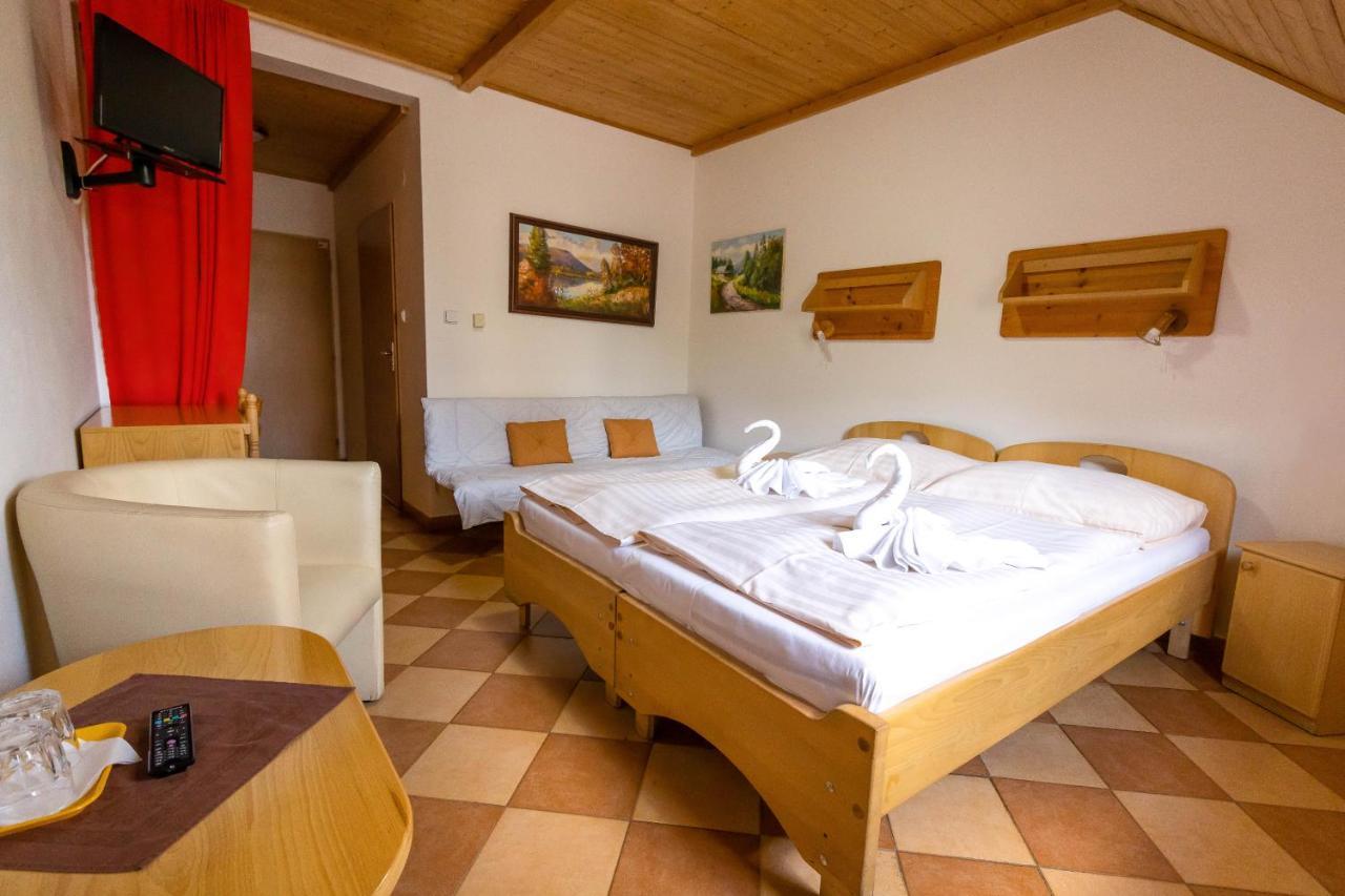 Horsky Hotel Rajska Bouda Malenovice  Luaran gambar